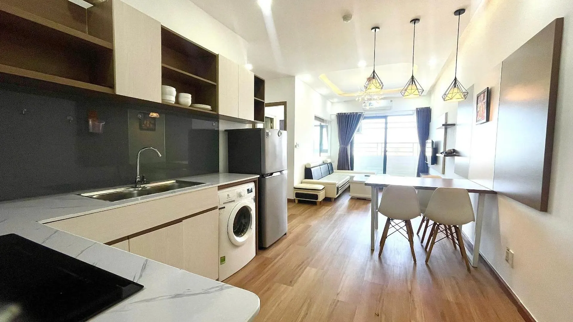 Seahome Beachfront Apartment - Muong Thanh Vien Trieu Nha Trang Vietnam